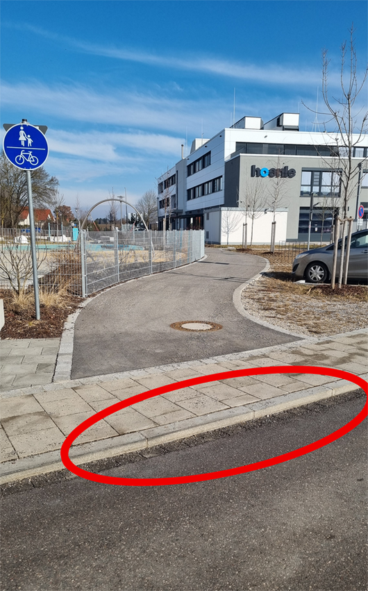 Foto des Bordsteins Nikolaus Otto Straße