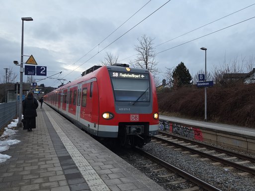 Foto der S-Bahnhaltestelle Geisenbrunn