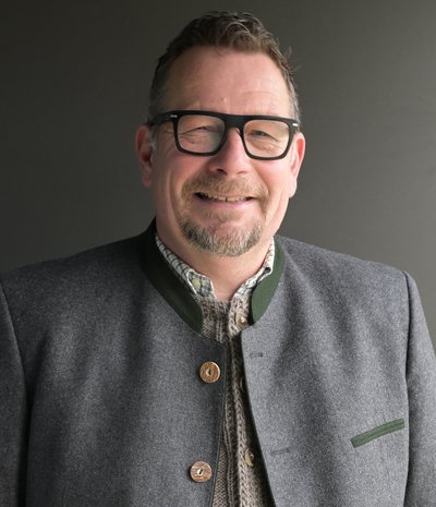 Portraitfoto von Jörg Lager